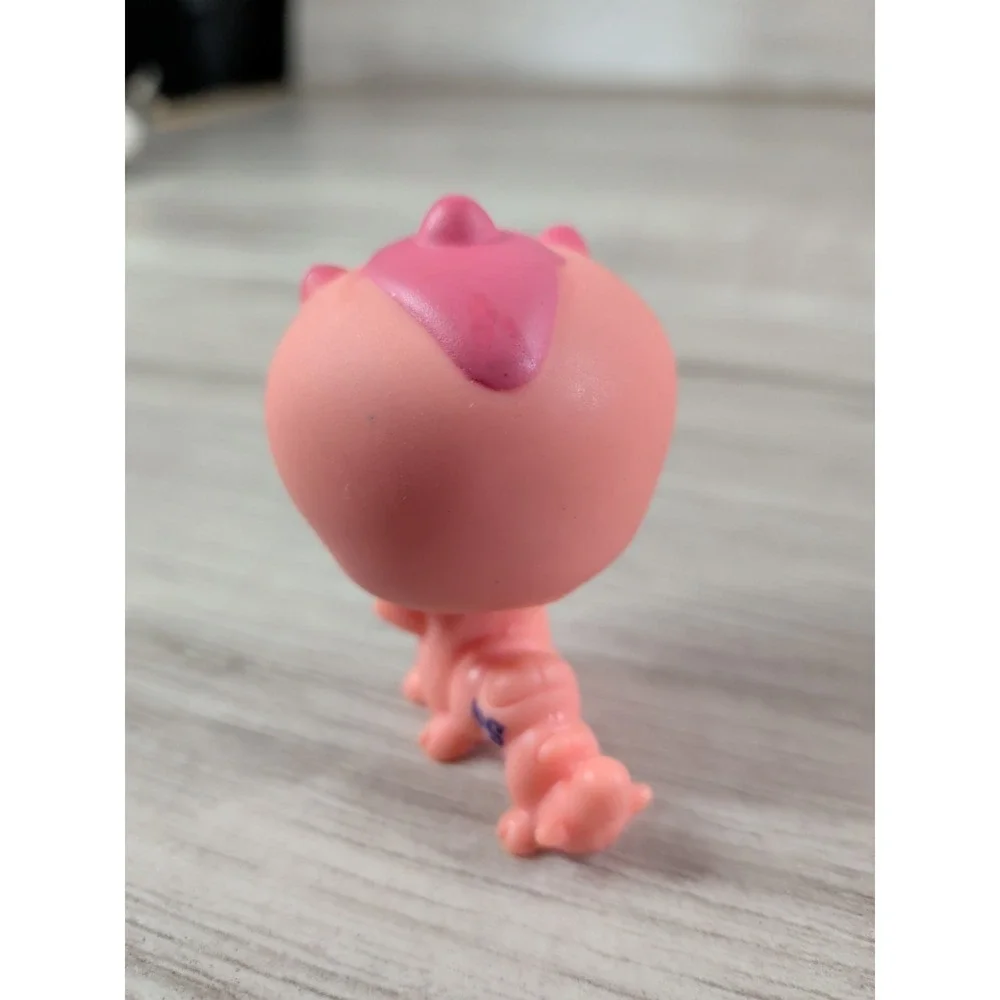 CATERPILLAR #1993 - Authentic Littlest Pet Shop - Hasbro LPS